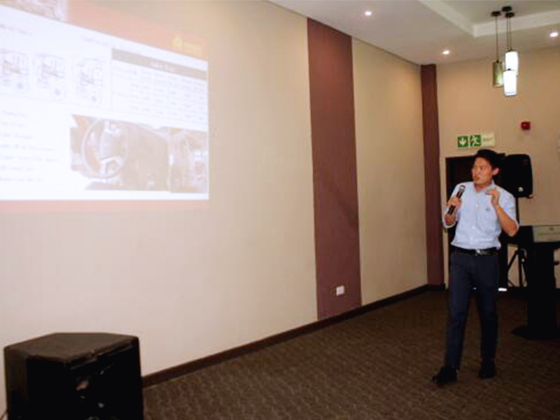 SINOTRUK Zambia  office holding HOWO series product training,and introude the HOWO truck specifications features and technical advantages to the new and old customers.